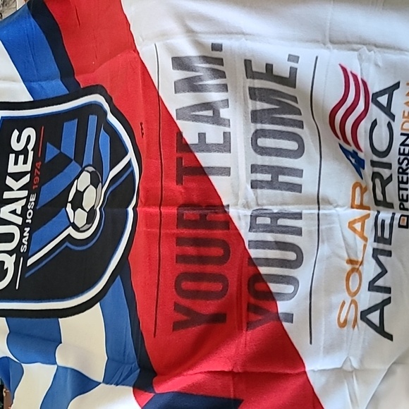 San jose earthquakes blanket - Picture 2 of 2